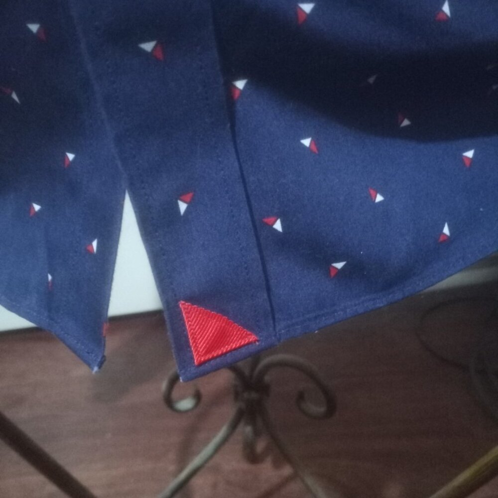 Untuckit Shirt Mens Large L Blue Geometric Nautical Preppy Performance Decoy WF - Picture 4 of 11